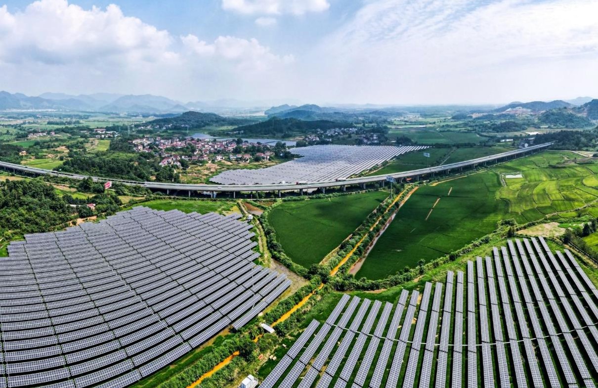 安徽青阳100MW渔光互补项目