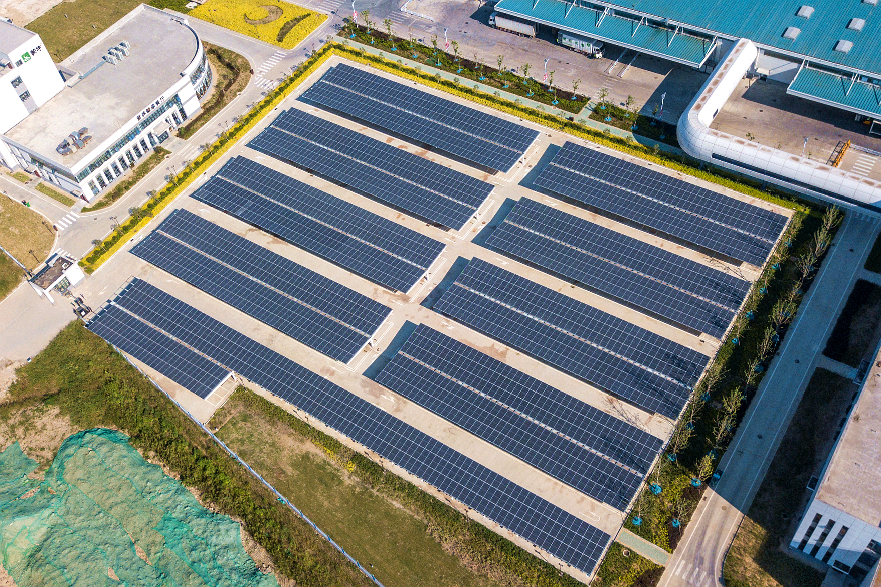 蒙牛复合型乳品厂1.24MW分布式电站项目