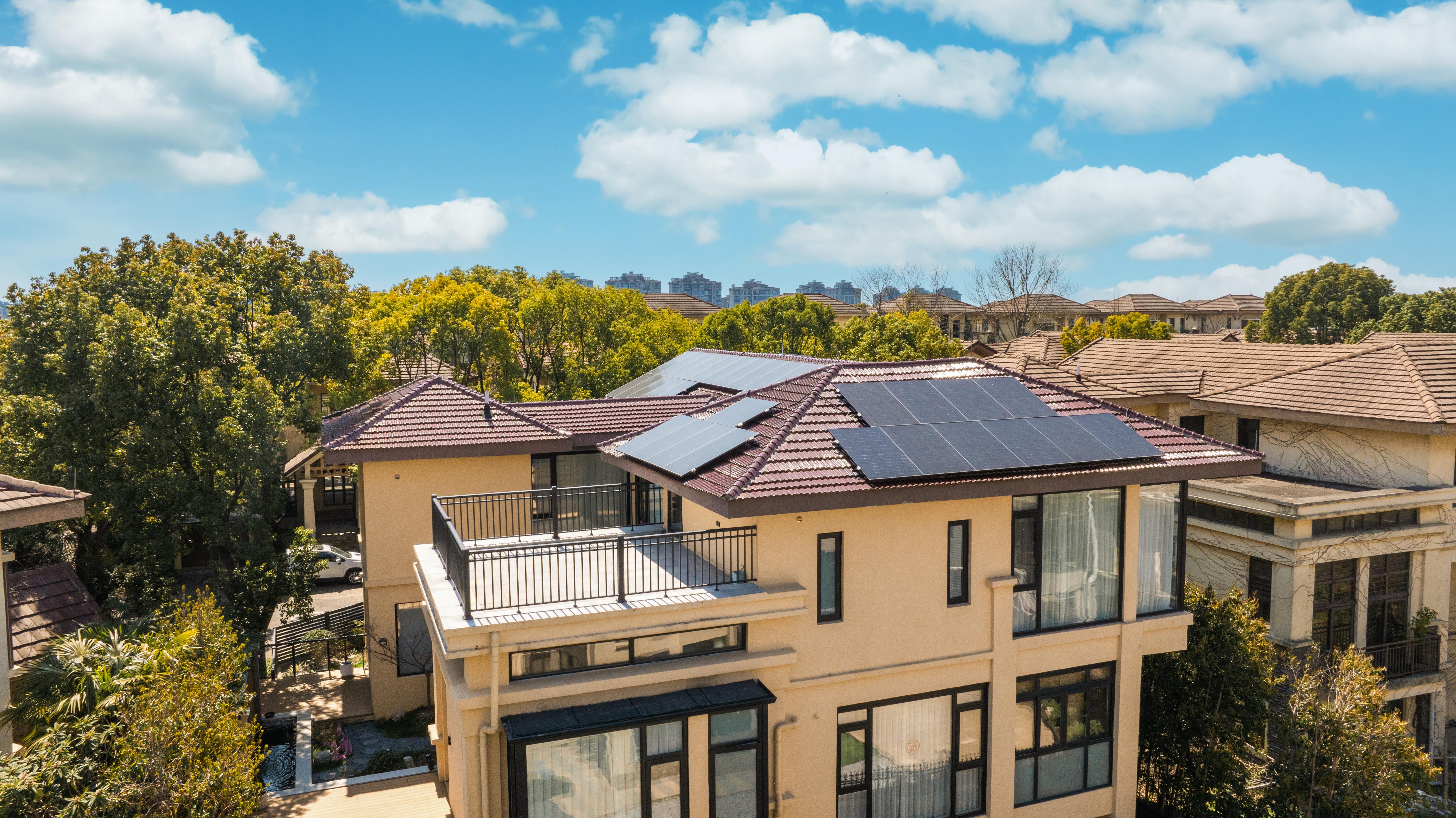 苏州昆山贝博家庭能源别墅光储充电站