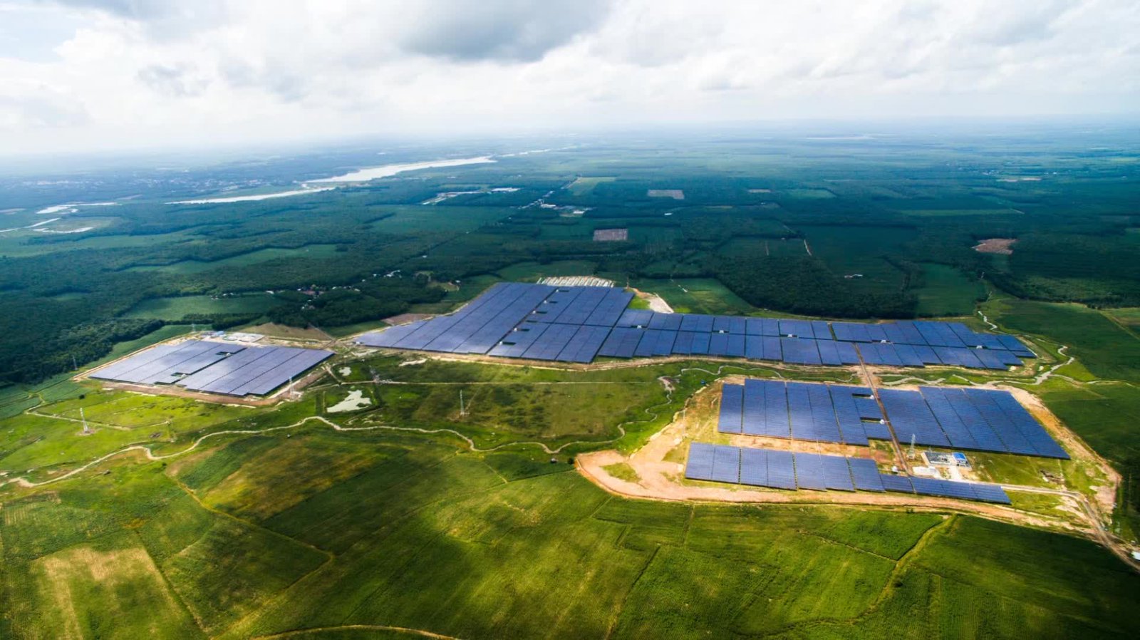 百科智越60MW光伏电站